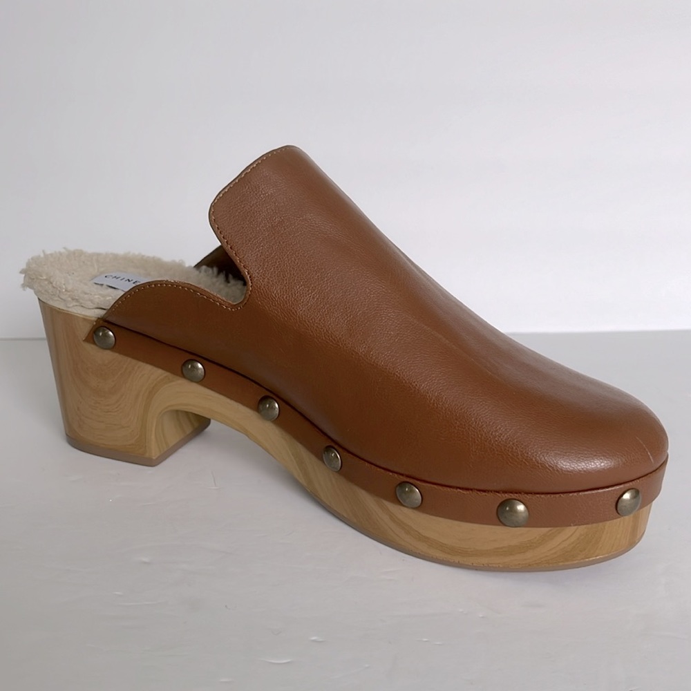 Chinese Laundry Platform Stud Clogs Brown Cognac Faux Sherpa Lining Size 8.5 NWT
